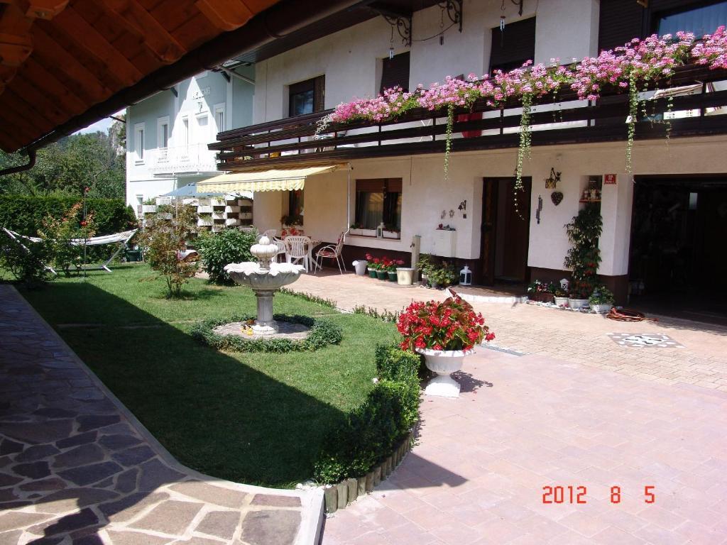 Apartments Lana Bled Exterior photo